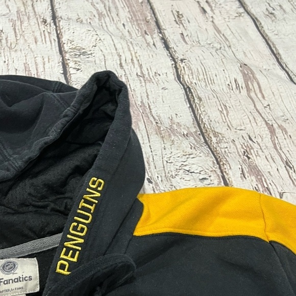 Pittsburgh Penguins NHL Hockey Hoodie Pullover Sweatshirt - Picture 2 of 5